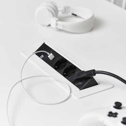 Axessline QuickBox, 3 gniazda zasilania + 2 porty USB