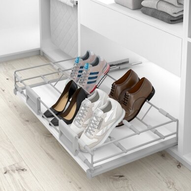 Pull-out shoe rack