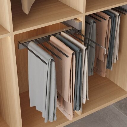 Roller trouser holder CHIC 1