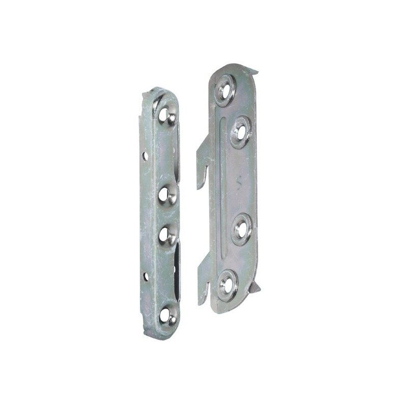 Bed fitting with cranked hook-in part and striking plate