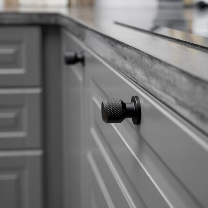 Handle MANOR R 2