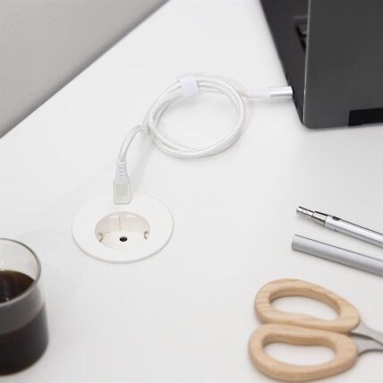 Powerdot Compact 62, 1 Power Socket and 1 USB-C Charger 1 Powerdot Compact 62, 1 Power Socket and 1 USB-C Charger 1