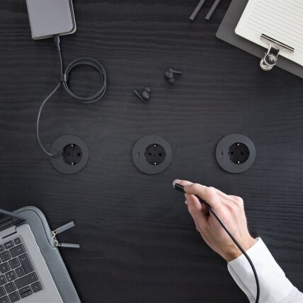 Powerdot Compact 62, 1 Power Socket and 1 USB-C Charger 2