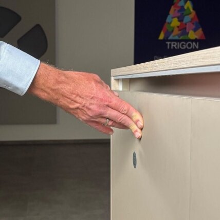 Waste system, push to open, for 600 mm cabinet 25/11.5/11.5 4 Waste system, push to open, for 600 mm cabinet 25/11.5/11.5 4