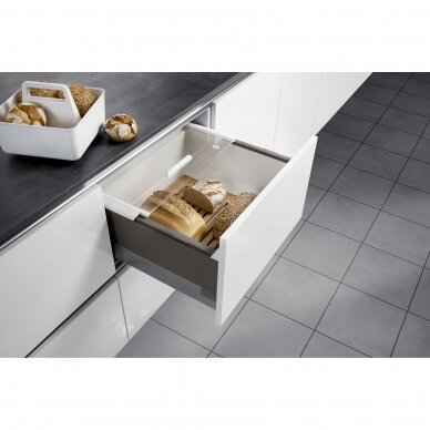Pantry-box for bakery products or fruits and vegetables 1