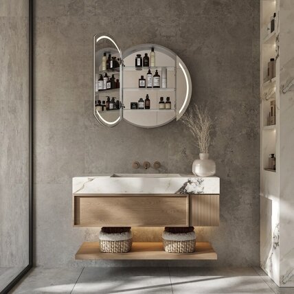 Heated mirror cabinet 100 3 Heated mirror cabinet 100 3